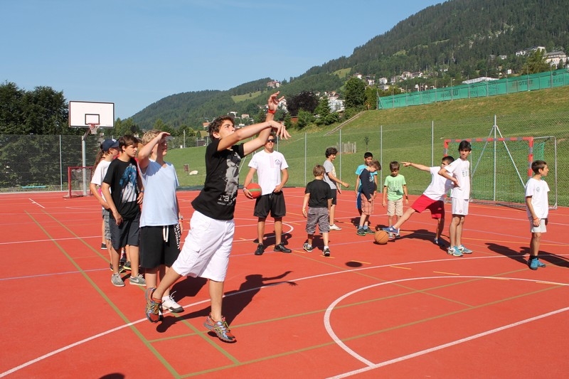Village Camps International Summer Camp Leysin, Switzerland 2026-08-15 https://www.villagecamps.com/journals_admin/images/694-23-sports (14).jpg
